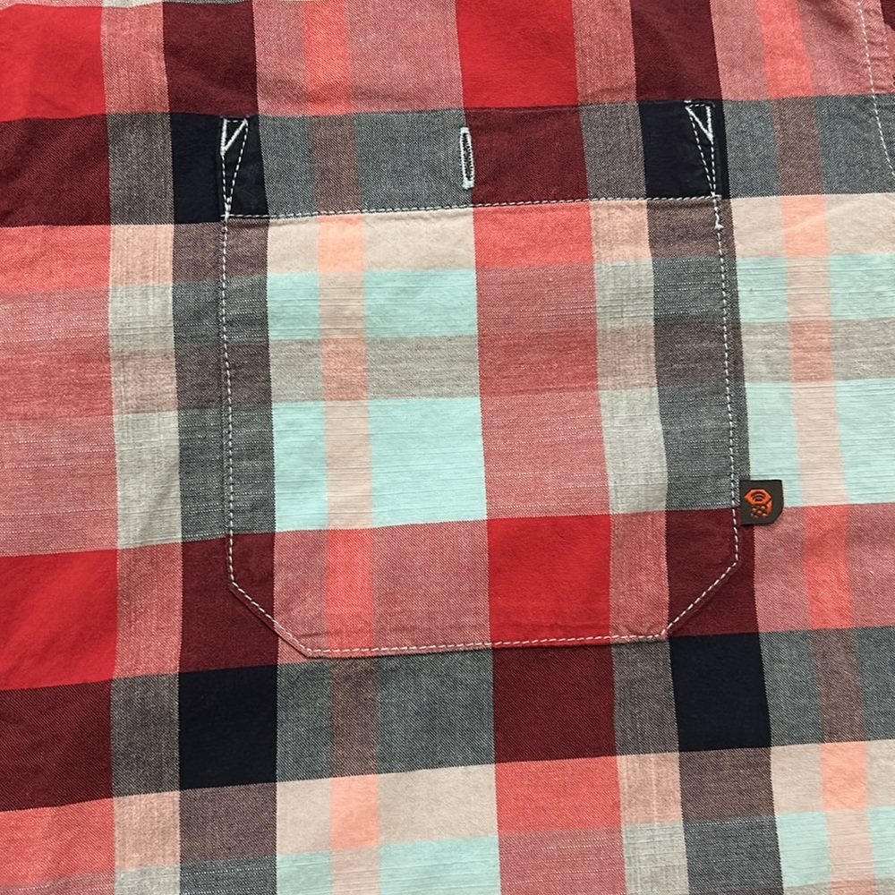 MOUNTAIN HARDWARE | Mens Button Down Shirt - Picture 5 of 8